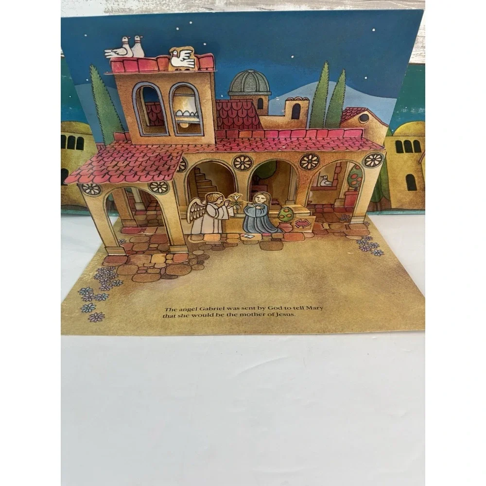 The First Christmas (Festive Pop-Up Book) Hardcover By dePaola, Tomie Holiday